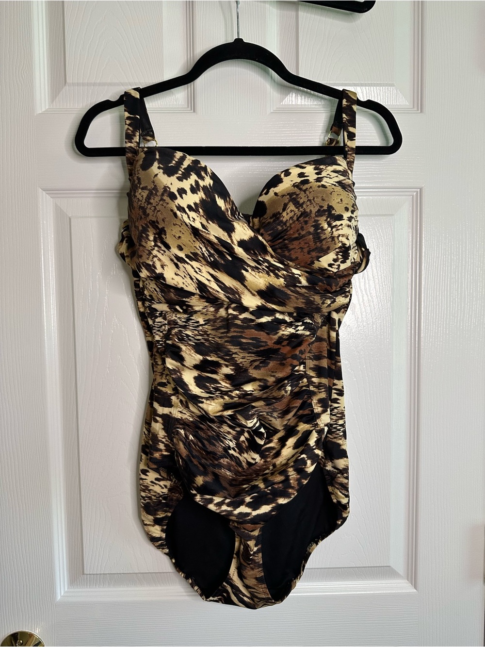 Soma One-Piece Swimwear with Underwire in Leopard Print